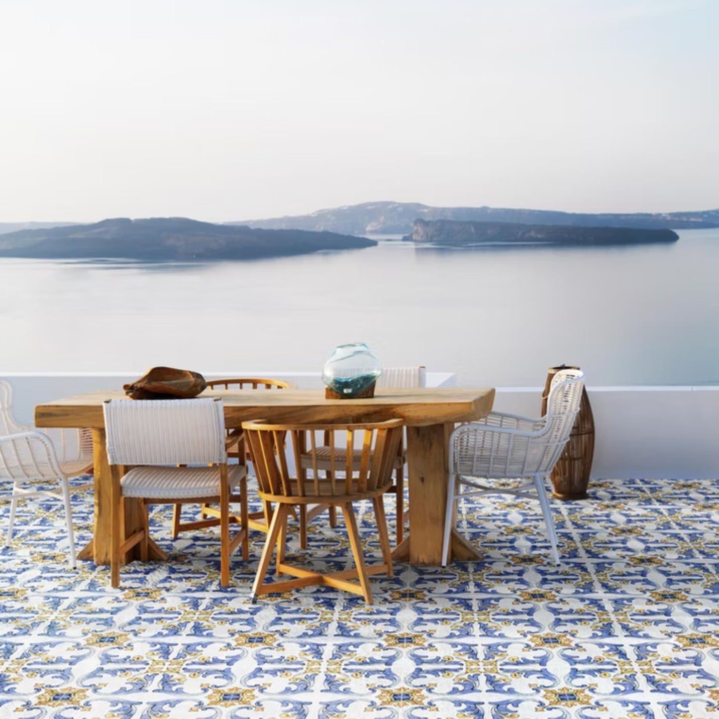 MAIOLICHE DEL GOLFO SAVOIA ITALIA Piastrelle in gres porcellanato decorato effetto maiolica napoletana per pavimenti e rivestimenti d’interni ed esterni