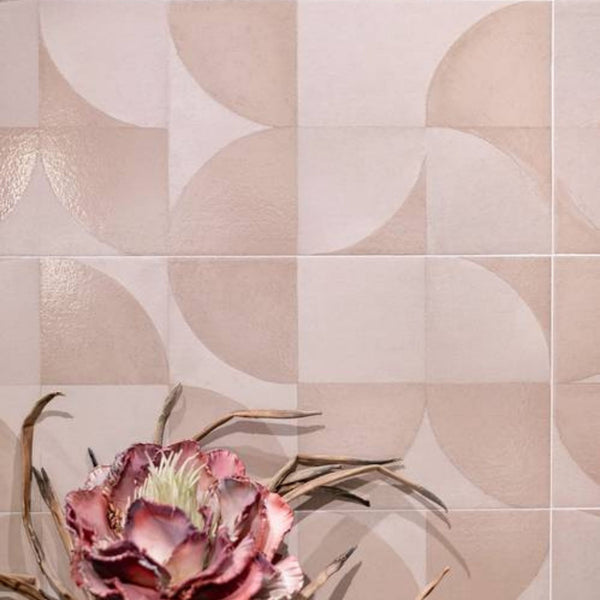 # MAT&MORE - FAP CERAMICHE lavorazioni lucide su fondi matt creano effetti geometrici in rilievo