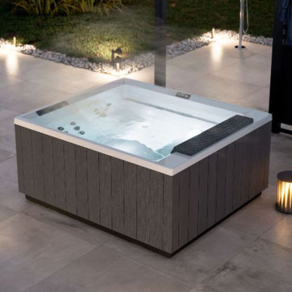 # MINIPISCINA IDROMASSAGGIO da esterno DIVINA L SPA - NOVELLINI Vasca idromassaggio da esterno
