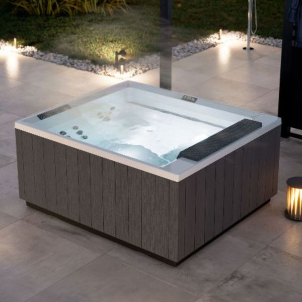 # MINIPISCINA IDROMASSAGGIO da esterno DIVINA L SPA - NOVELLINI Vasca idromassaggio da esterno