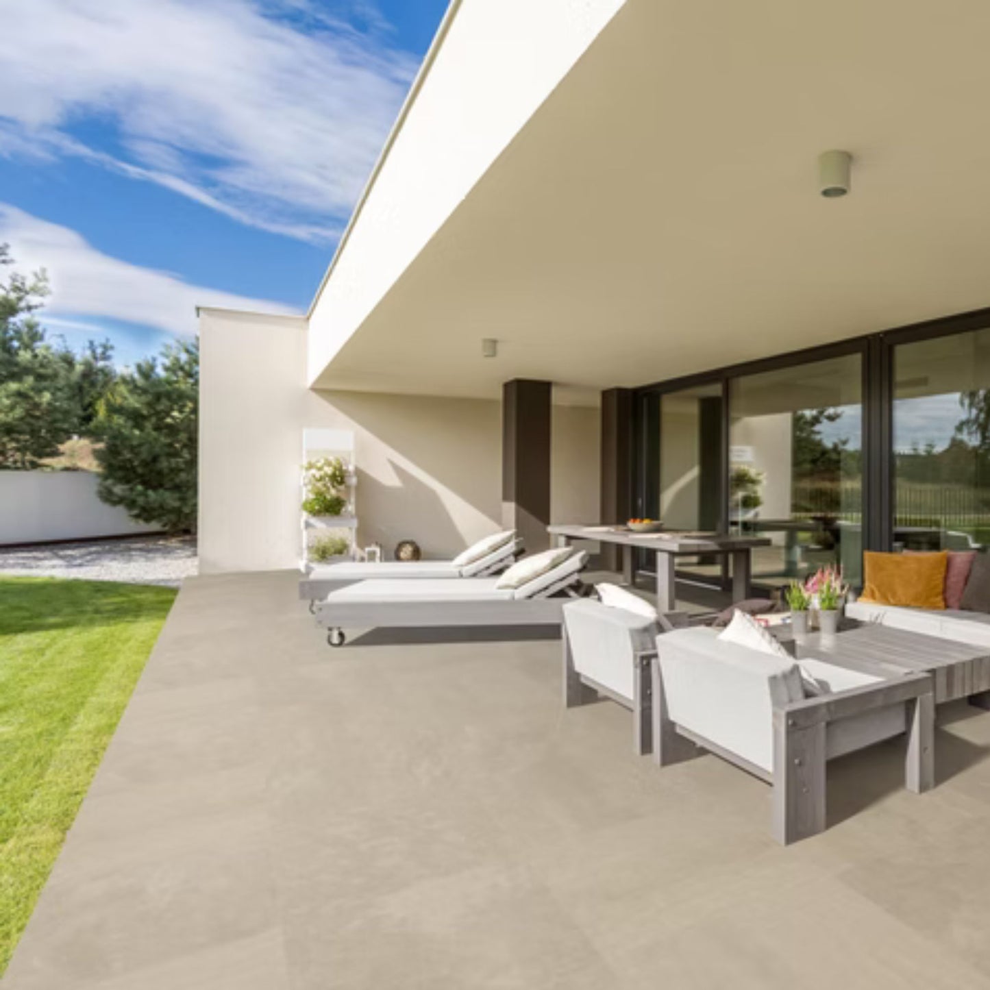 MOOD SAVOIA ITALIA Piastrelle in gres porcellanato effetto cemento morbido e vellutato per pavimenti e rivestimenti interni/estern