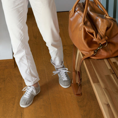Pavimento in Laminato CAPTURE MERBAU QUICK-STEP effetto legno rosso impermeabile con tecnologia Scratch Guard, posa Uniclic