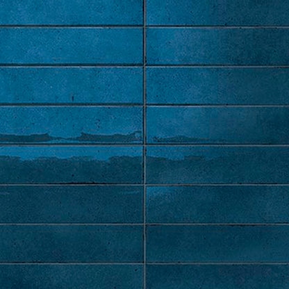 BRIT FONDOVALLE rivestimento per pareti dal pattern visivo dinamico, le rifrazioni della luce creano giochi di colore che ricordano le sfumature del mare