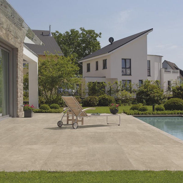 # ON SQUARE - EMILCERAMICA trasmette la perfezione del cemento in materia ceramica