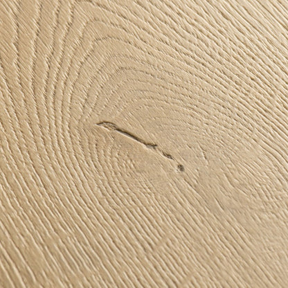 Pavimento in Laminato CAPTURE ROVERE SPAZZOLATO NATURALE QUICK-STEP progettato per abitazioni in cui il pavimento deve sostenere un utilizzo continuo
