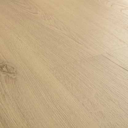 Pavimento in Laminato CLASSIC ROVERE GREZZO QUICK-STEP sistema Uniclic e compatibile con riscaldamento a pavimento per uso residenziale intenso