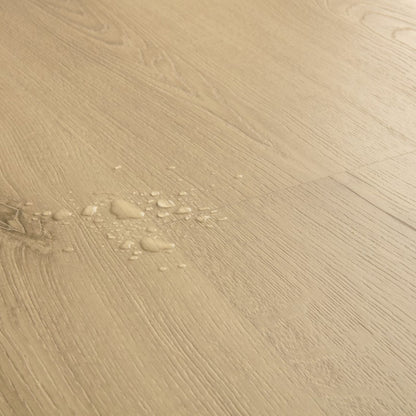 Pavimento in Laminato CLASSIC ROVERE GREZZO QUICK-STEP sistema Uniclic e compatibile con riscaldamento a pavimento per uso residenziale intenso