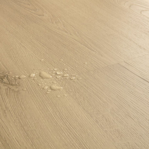 Pavimento in Laminato CLASSIC ROVERE GREZZO QUICK-STEP sistema Uniclic e compatibile con riscaldamento a pavimento per uso residenziale intenso