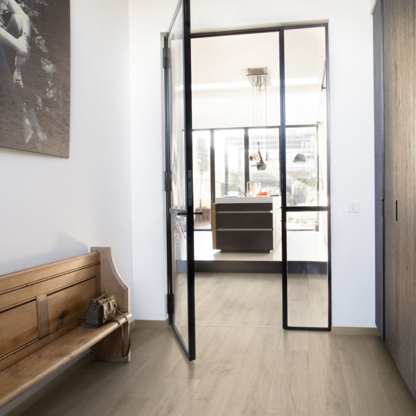 Pavimento in Laminato CAPTURE ROVERE SPAZZOLATO BEIGE QUICK-STEP bisellatura naturale, classe 32 e posa Uniclic per ambienti residenziali