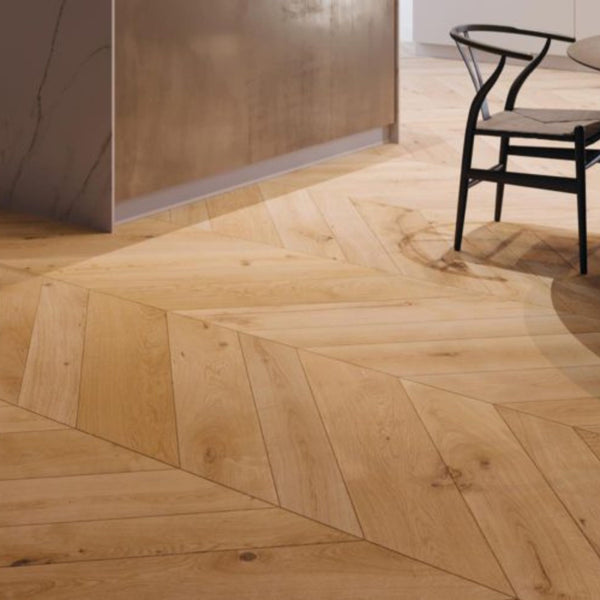 # PARQUET A DISEGNO SPINA UNGHERESE 45° MIX ROVERE - LABOR LEGNO design originale, posa a disegno elegante per ambienti luminosi