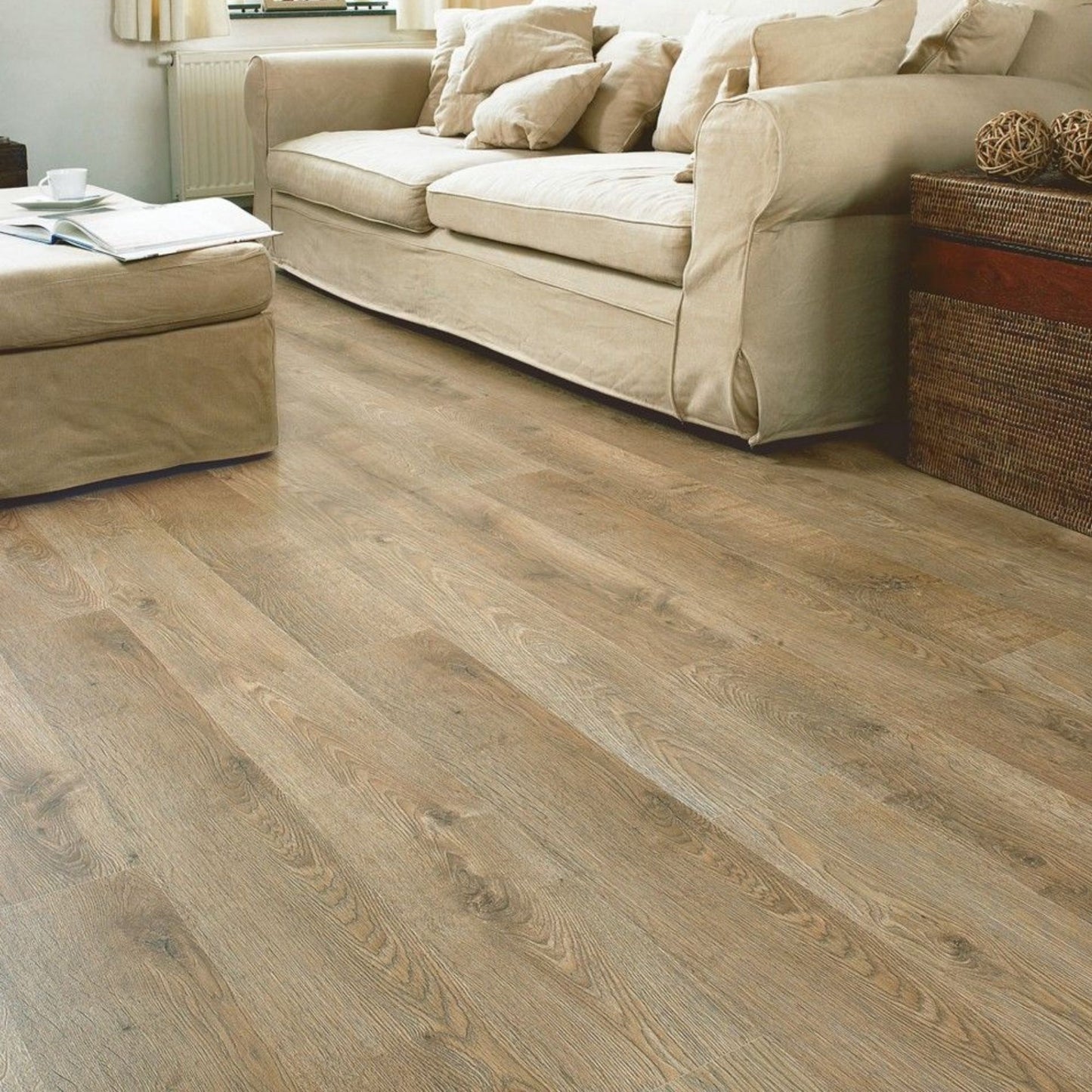 Pavimento in Laminato ELIGNA ROVERE INVECCHIATO OLIATO OPACO BIANCO QUICK-STEP impermeabile con posa Uniclic e classe 32 per ambienti residenziali vissuti