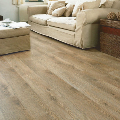 Pavimento in Laminato ELIGNA ROVERE INVECCHIATO OLIATO OPACO BIANCO QUICK-STEP impermeabile con posa Uniclic e classe 32 per ambienti residenziali vissuti