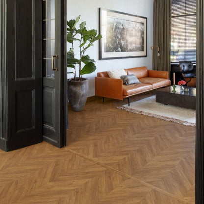 Pavimento in Laminato IMPRESSIVE PATTERNS ROVERE SPINA MARRONE QUICK-STEP con bisellatura naturale, resistente all’acqua al 100%, sistema Uniclic