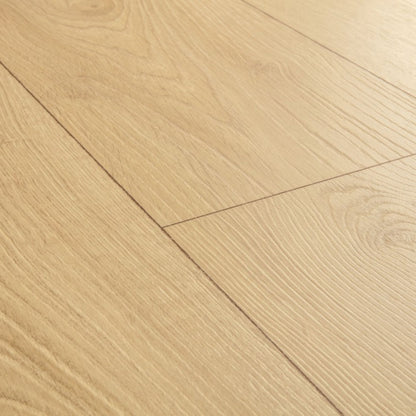 Pavimento in Laminato CLASSIC ROVERE DEL DESERTO GREIGE QUICK-STEP 100% impermeabile, bisellatura a stampa, sistema Uniclic