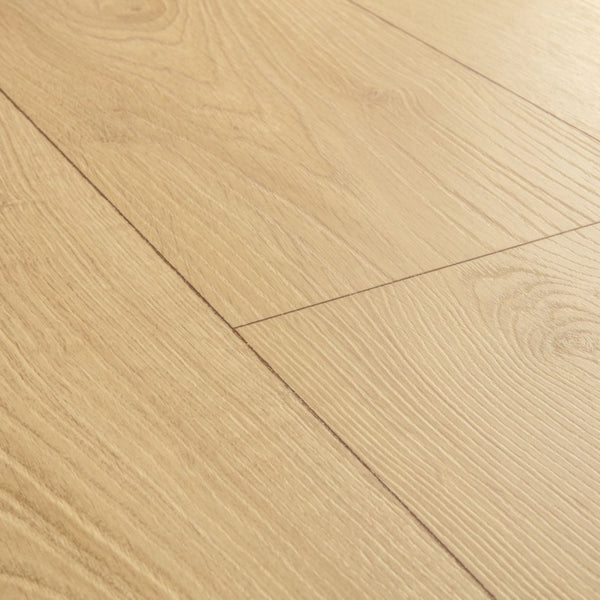 Pavimento in Laminato CLASSIC ROVERE DEL DESERTO GREIGE QUICK-STEP 100% impermeabile, bisellatura a stampa, sistema Uniclic