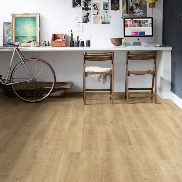 Pavimento in Laminato ELIGNA ROVERE VENEZIA NATURALE QUICK-STEP impermeabile con posa Uniclic e struttura adatta ad ambienti domestici ad alto utilizzo