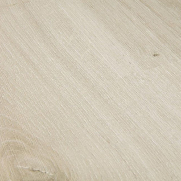 Pavimento in Laminato CREO ROVERE DEL TENNESSEE GRIGIO QUICK-STEP impermeabile al 100%, resistente ai graffi e compatibile con riscaldamento a pavimento