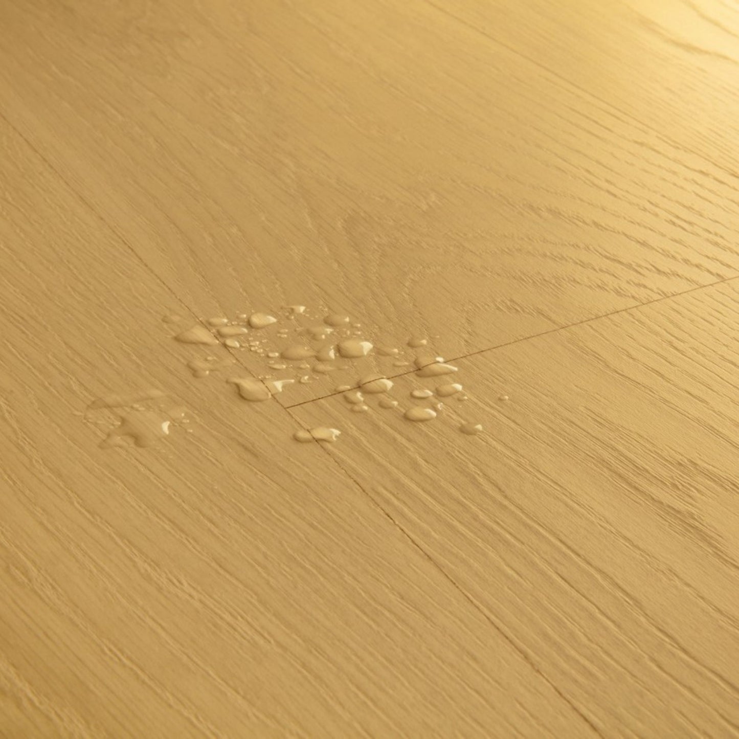 Pavimento in Laminato CLASSIC ROVERE BISCOTTO QUICK-STEP compatibilità con riscaldamento a pavimento per uso residenziale
