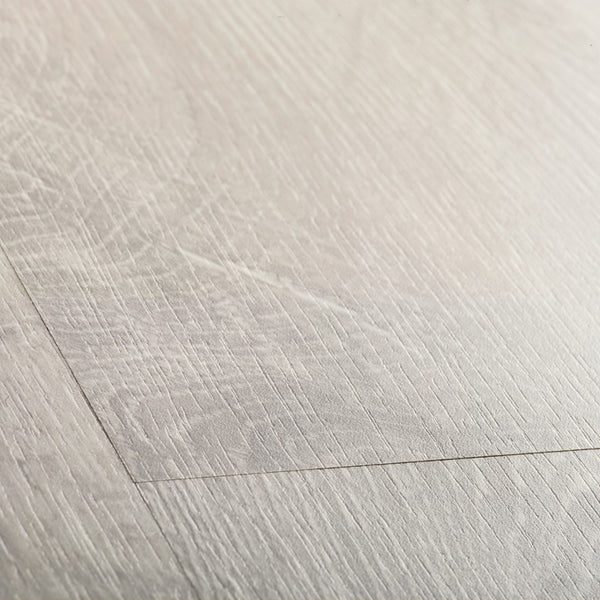 Pavimento in Laminato CLASSIC ROVERE RECUPERATO PATINATO BIANCO QUICK-STEP compatibilità con riscaldamento a pavimento per ambienti residenziali