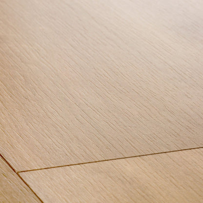 Pavimento in Laminato CLASSIC ROVERE DI MEZZANOTTE NATURALE QUICK-STEP sistema di posa Uniclic per ambienti domestici
