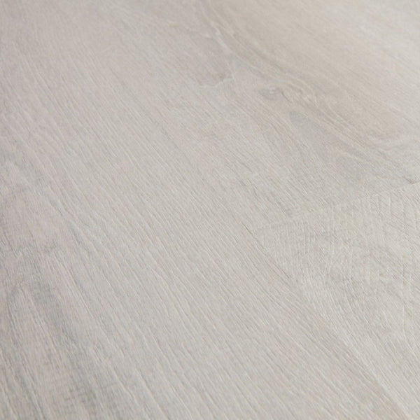Pavimento in Laminato ELIGNA ROVERE VENEZIA CHIARO QUICK-STEP impermeabile con sistema Uniclic, classe 32, per ambienti residenziali continui e luminosi
