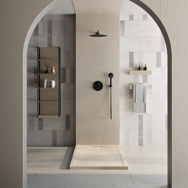 # PIATTO DOCCIA KOU dal design innovativo - FIORA BATH griglia coordinata e sistema scarico integrato resistente