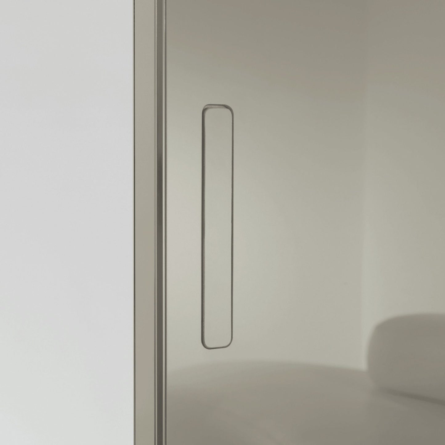 # PORTA LEVIA - RES ITALIA Sistemi battenti, scorrevoli e a scomparsa con profilo in alluminio minimale