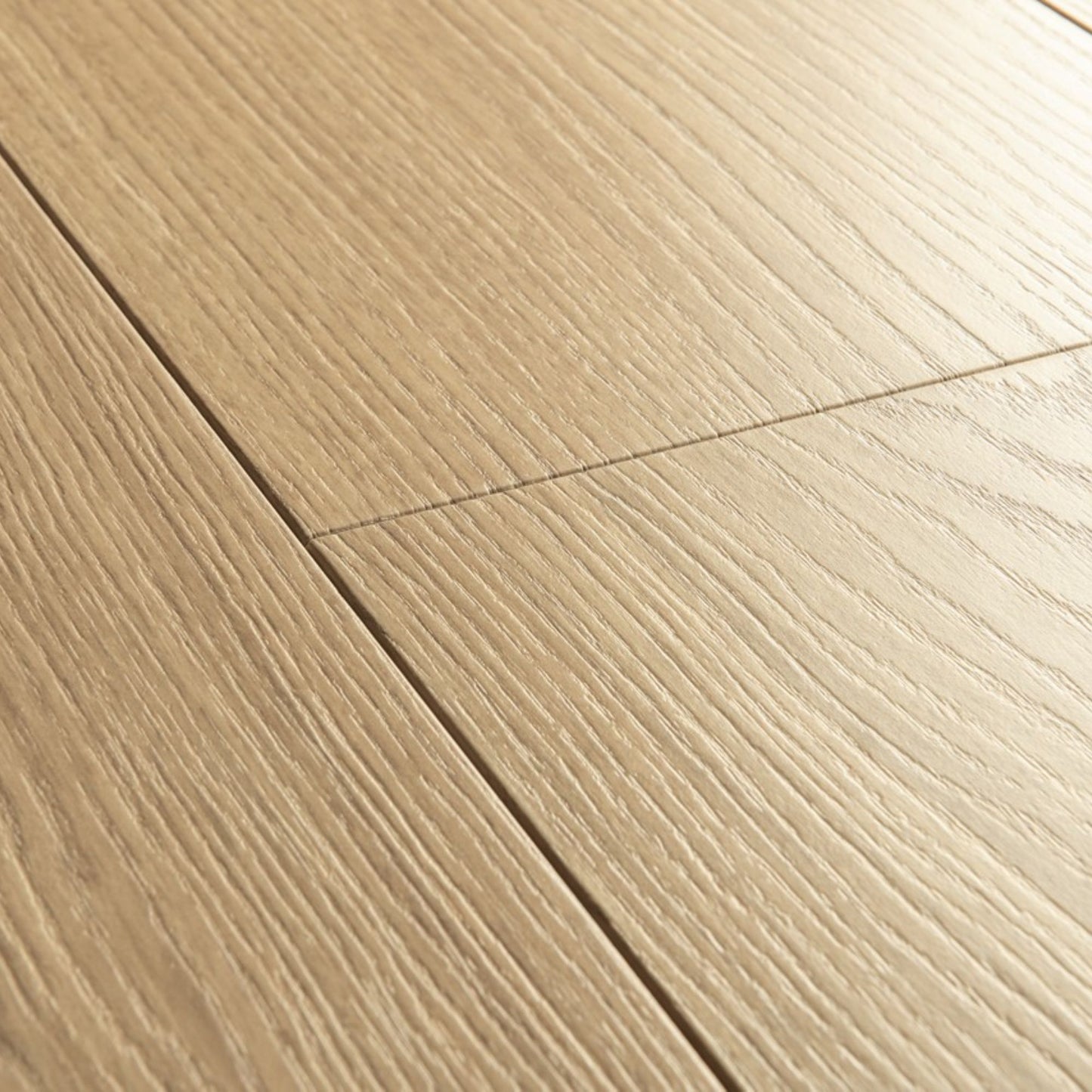Pavimento in Laminato CAPTURE ROVERE VERNICIATO BEIGE QUICK-STEP impermeabili al 100% con tecnologia Hydroseal, posa Uniclic e garanzia a vita