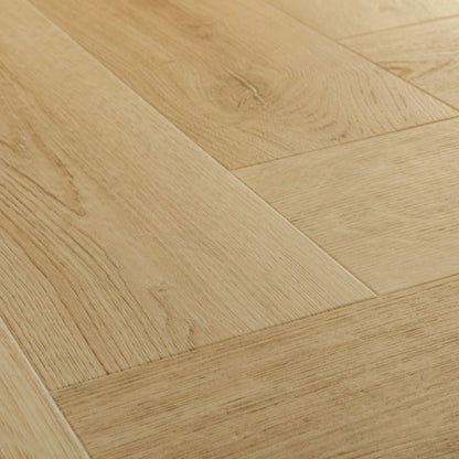 Pavimento in PVC CIRO BEIGE NATURALE QUICK-STEP finitura beige naturale restituisce un effetto legno sobrio e luminoso