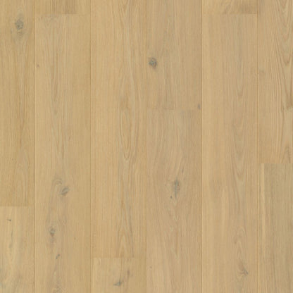 Pavimento in PARQUET CASCADA ROVERE BIANCO PERLA EXTRA OPACO QUICK-STEP effetto legno crea ambienti luminosi e raffinati senza riflessi eccessivi