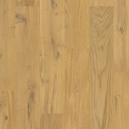 Pavimento in PARQUET CASCADA ROVERE DEL DESERTO EXTRA OPACO QUICK-STEP effetto legno finitura laccata extra opaca e tecnologia Wood for Life anti-umidità
