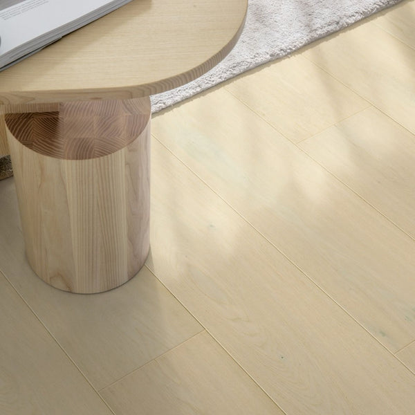 Pavimento in PARQUET CALA ROVERE DELLA TUNDRA EXTRA OPACO QUICK-STEP effetto legno finitura extra opaca riduce la visibilità di micrograffi e impronte