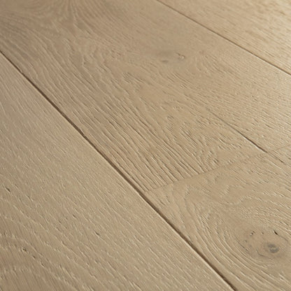 Pavimento in PARQUET CASCADA ROVERE DEL TEMPORALE EXTRA OPACO QUICK-STEP effetto legno finitura extra opaca ideale per ambienti residenziali moderni o classici