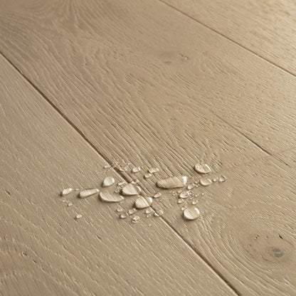 Pavimento in PARQUET CASCADA ROVERE DEL TEMPORALE EXTRA OPACO QUICK-STEP effetto legno finitura extra opaca ideale per ambienti residenziali moderni o classici