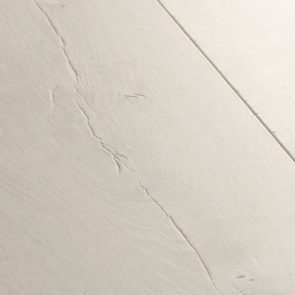 Pavimento in Laminato CAPTURE ROVERE PATINA MORBIDO QUICK-STEP è protetta dalla tecnologia Scratch Guard, aumentare la resistenza ai graffi