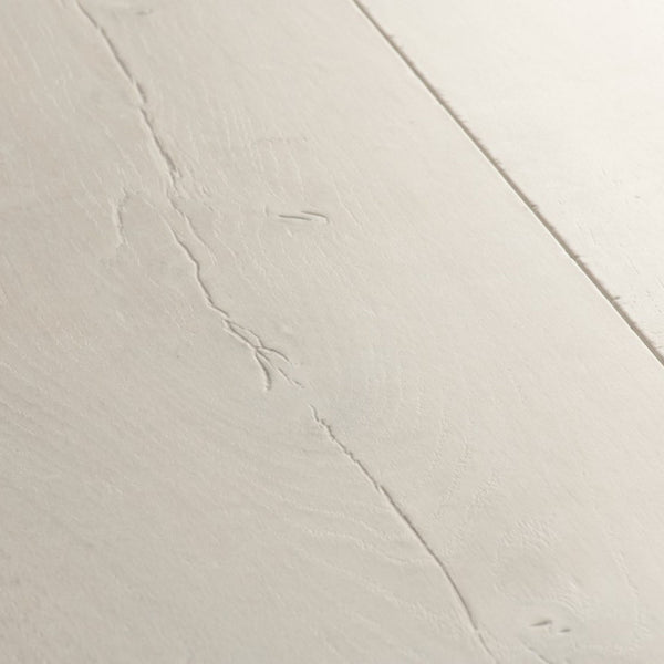 Pavimento in Laminato CAPTURE ROVERE PATINA MORBIDO QUICK-STEP è protetta dalla tecnologia Scratch Guard, aumentare la resistenza ai graffi
