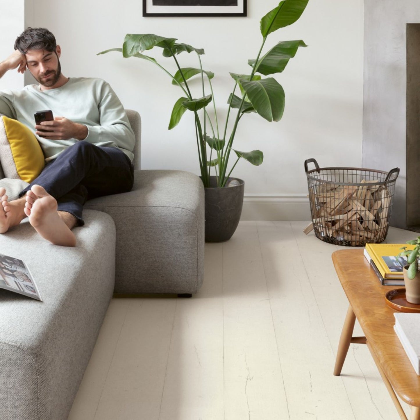 Pavimento in Laminato CAPTURE ROVERE TINTO BIANCO QUICK-STEP con tecnologia Scratch Guard, 100% impermeabile, posa Uniclic