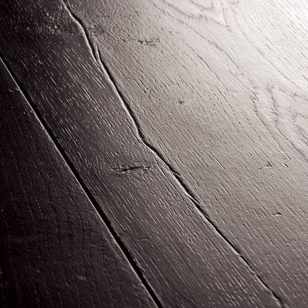 Pavimento in Laminato CAPTURE ROVERE TINTO NERO QUICK-STEP impermeabile, resistente ai graffi e compatibile con riscaldamento a pavimento