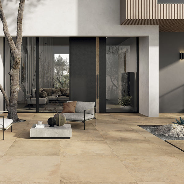 # ROYAL STONE - LA FABBRICA AVA gres effetto pietra dalla grana fine e regolare caldo e luminoso