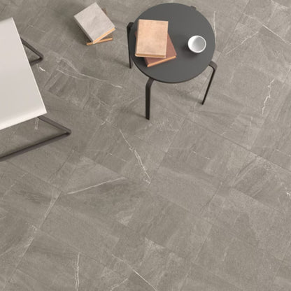 SINTRA SAVOIA ITALIA Piastrelle in gres porcellanato effetto pietra Piasentina neutra e materica per interni ed esterni