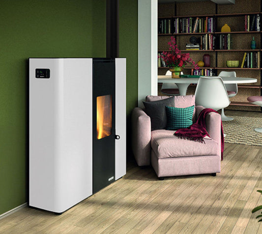 STUFA A PELLET ECOFIRE SCARLET TC US 6 Aria Ventilata 6kW A+ PALAZZETTI Stufa progettata per installazione a filo parete, ideale per ambienti ristretti