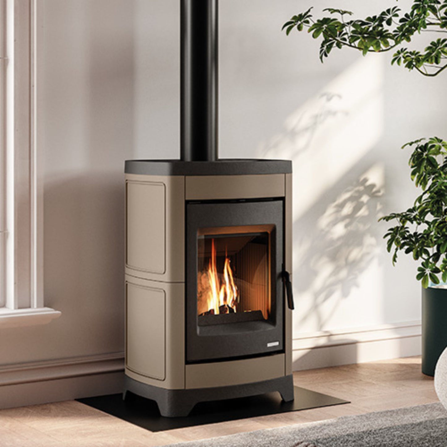 STUFA A LEGNA CHARLOTTE in ceramica Aria irraggiamento 10kW A+ PALAZZETTI con struttura in ghisa e riscaldamento per irraggiamento e convezione naturale