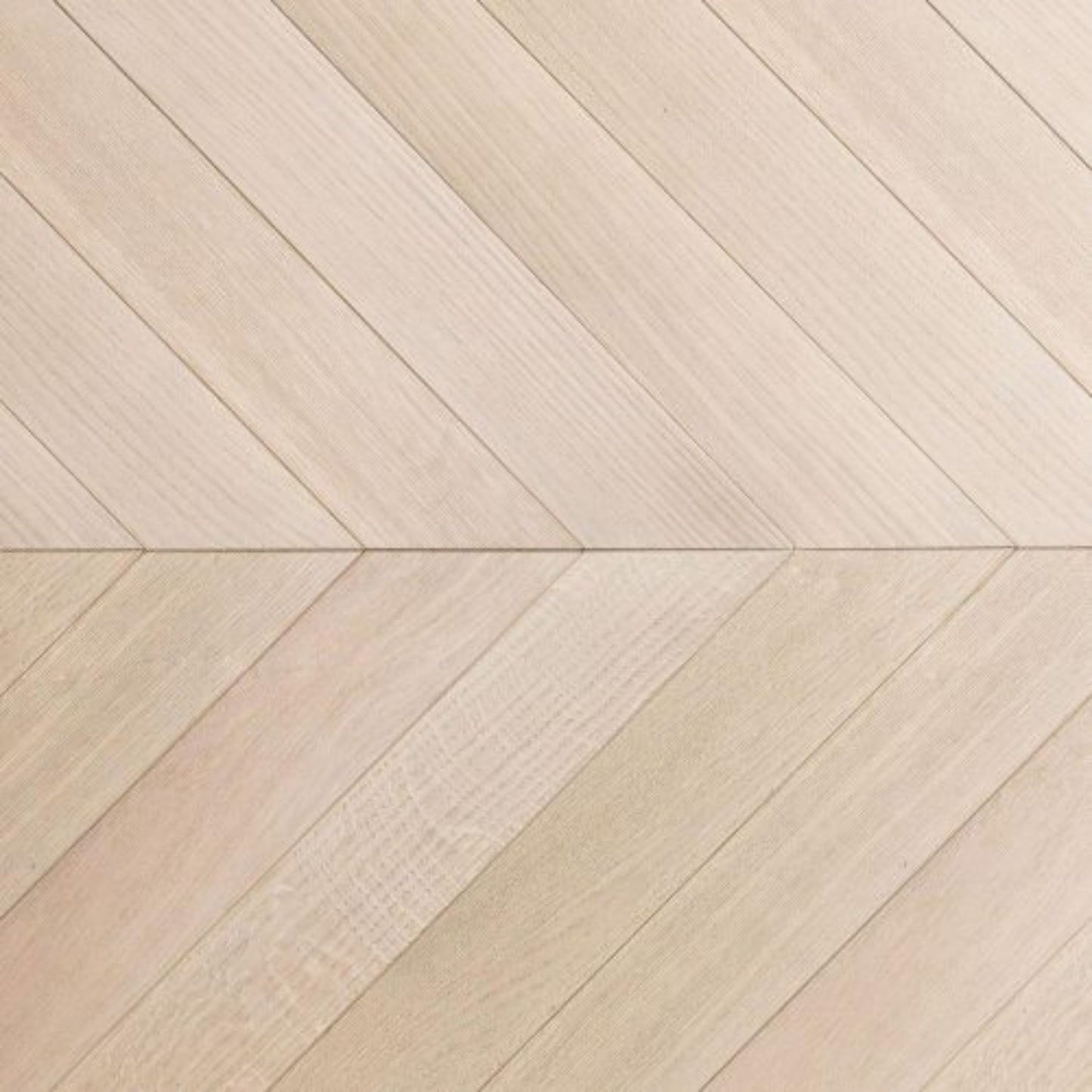 # PARQUET A DISEGNO SPINA UNGHERESE 45° ROVERE - LABOR LEGNO eleganza classica, tonalità chiare, posa a disegno per ambienti raffinati