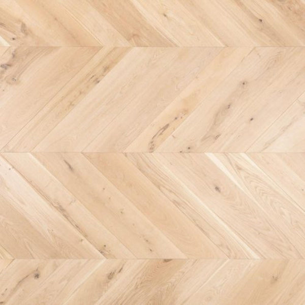 # PARQUET A DISEGNO SPINA UNGHERESE 45° MIX ROVERE - LABOR LEGNO design originale, posa a disegno elegante per ambienti luminosi