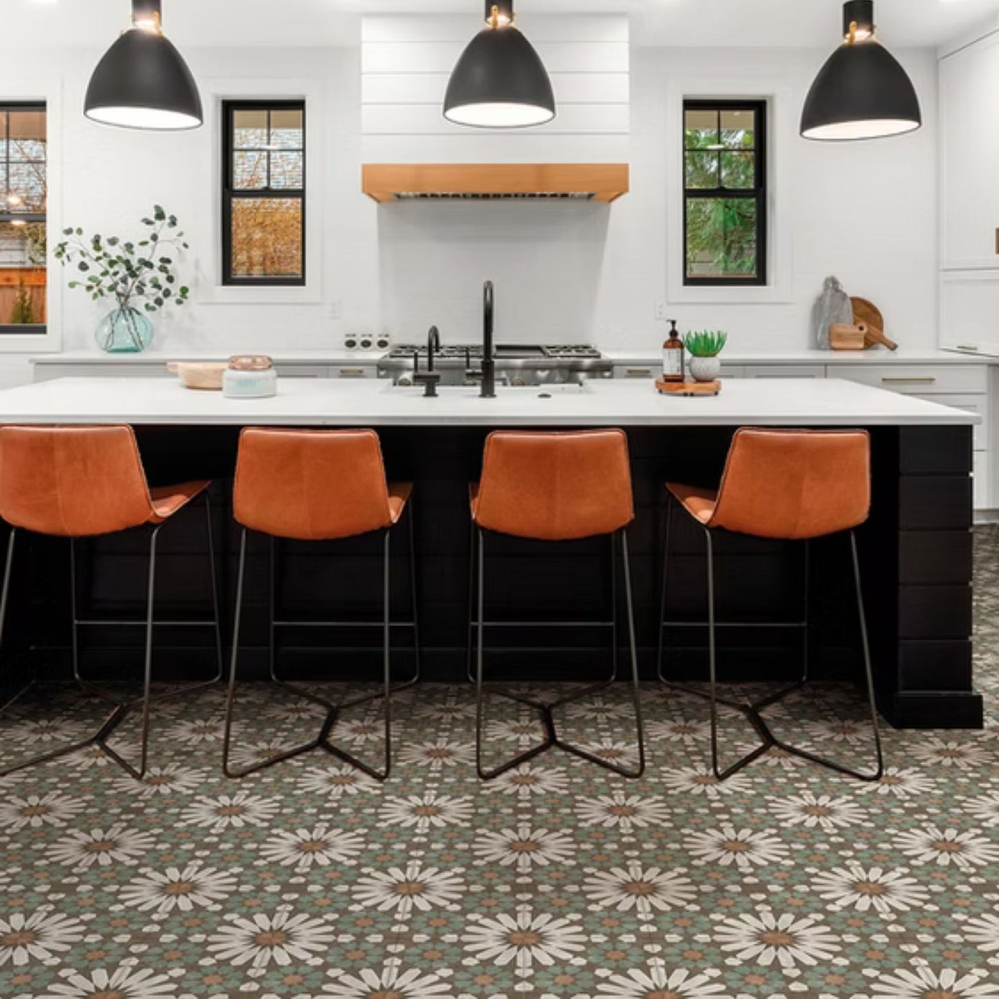 TALÈ SAVOIA ITALIA Piastrelle in gres porcellanato decorato effetto cementine vintage artigianali per pavimenti e rivestimenti d’interni