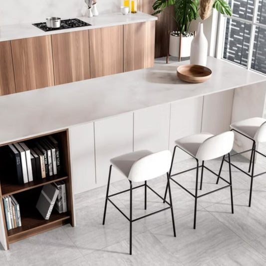 TRAVERTINE SAVOIA ITALIA Piastrelle in gres porcellanato effetto travertino contemporaneo per pavimenti e rivestimenti