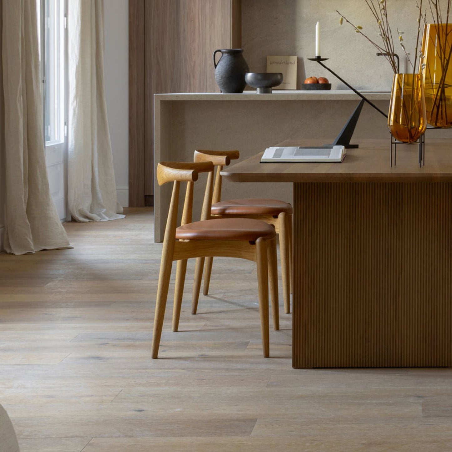 # PARQUET STRATIFICATO UNIKO ROVERE - LABOR LEGNO con finiture chiare e scure, lucentezza naturale, posa flottante o incollata