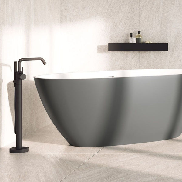 # VASCA CENTRO STANZA SAND - NOVELLINI design moderno con rubinetteria a bordo vasca