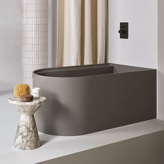 # VASCA DA BAGNO FEBE IN SOLID SURFACE - CERAMICA CIELO Ideale per chi cerca una vasca solida e raffinata