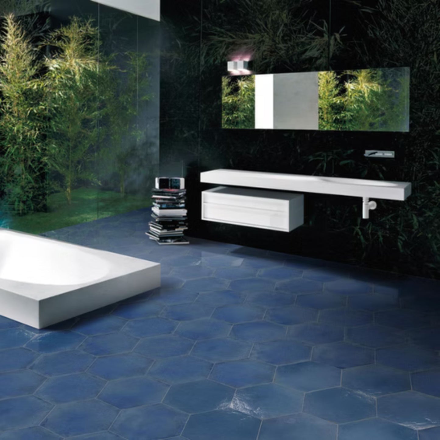 VIETRI SAVOIA ITALIA Piastrelle in gres porcellanato decorato effetto maioliche partenopee vivaci e artigianali per pavimenti e rivestimenti